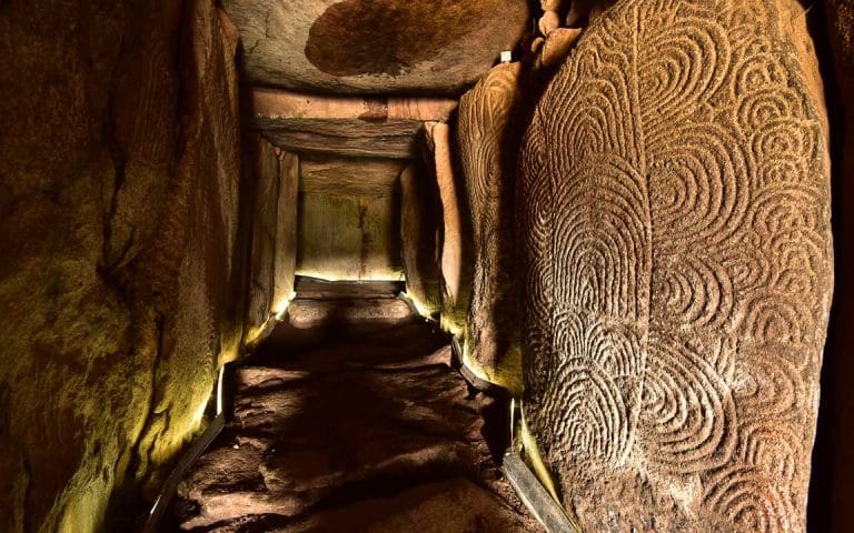 Intérieur du Cairn de Gavrinis